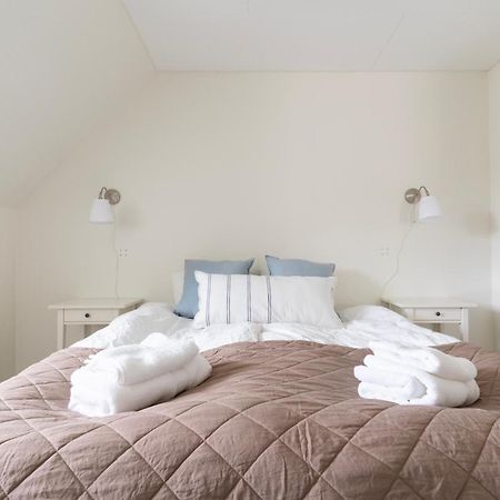 Falsterbo - Sea Breeze Apartment มัลเมอ ภายนอก รูปภาพ